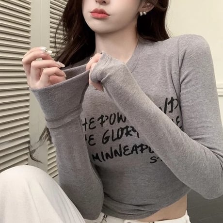 肩パッド付き ロンT スリムフィット ベルベット レタープリント トップス tシャツ ショート丈 長袖 レトロ 韓国ファッション レディース 大人可愛い ガーリー DTCA-845799906745