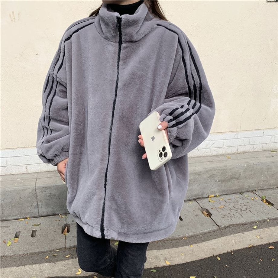 6177277bf77c7645507abdc3