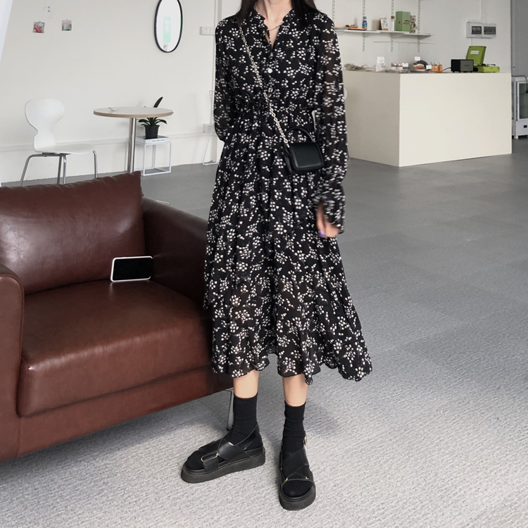 花柄 ワンピース Vネック フリル パフスリーブ 長袖 ロング丈