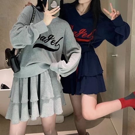 セットアップ 上下セット Vネック ロゴ トレーナー ティアードミニスカート スウェット フェイクツーピース 長袖 ルーズ レトロ 大人可愛い ガーリー カジュアル DTCA-827294825346