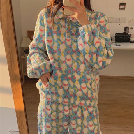 【ルームウェア】 選べる2タイプ パジャマ セットアップ トップス + パンツ フロントボタン フリース 長袖 上下セット 長袖 韓国ファッション レディース ガーリー 633212166815