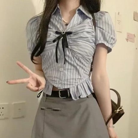 ストライプ柄 ブラウス リボン フリル シャツ パフスリーブ ショート丈 トップス かわいい 可愛い 半袖 ルーズ レトロ 大人可愛い ガーリー DTCA-717231661473