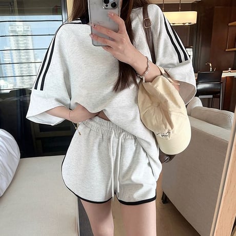 セットアップ サイドライン Tシャツ ショートパンツ 半袖 トップス ルーズ スポーツミックス レトロ 韓国ファッション レディース 大人可愛い ガーリー DTCA-953137451755