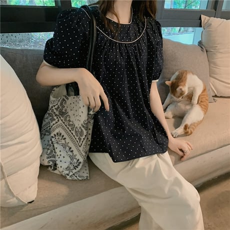 ドット柄 ブラウス パフ袖 半袖 薄手 韓国ファッション レディース 水玉 トップス 大人可愛い ガーリー フェミニン DTC-645578892500