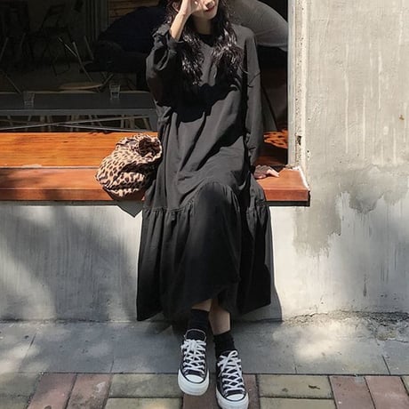 ワンピース 裾フレア ボリューム袖 韓国ファッション レディース ロング丈 ゆったり パフ袖 長袖 レトロ DTC-600921917884