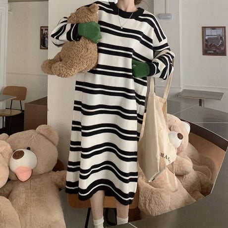 ボーダー柄 ニットワンピース クルーネック ロング丈 ニット ランダムボーダー 長袖 ゆったり 韓国ファッション レディース カジュアル 大人可愛い ガーリー DTC-662845743364
