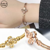 バングル 四葉のクローバー ジルコン 金属アレルギー対応 ブレスレット シンプル チタン K14メッキ アクセサリー イエローゴールド ローズゴールド DTC-569277149296