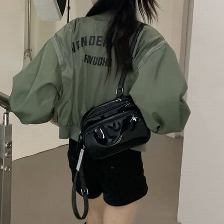 ミリタリー風 ブルゾン ジャンパー ショルダージップ バックプリント ルーズ 大人可愛い ガーリー カジュアル 韓国ファッション レディース ストリートファッション DTC-682381083902