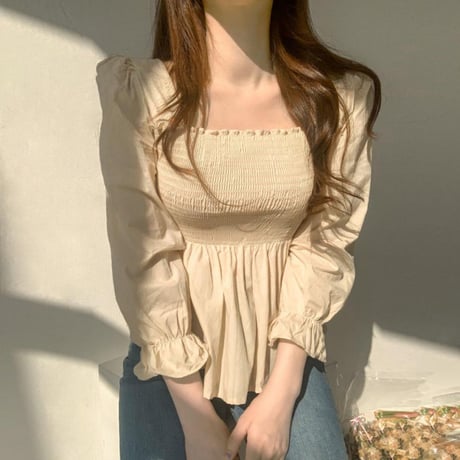 ブラウス シャーリング ギャザー ランタンスリーブ スクエアネック プルオーバー トップス 長袖 ルーズ レトロ 大人可愛い ガーリー フェミニン DTCA-714309019645