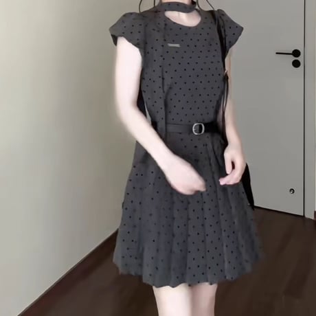 プリーツワンピース ドット柄 水玉 リボンタイ パフスリーブ Uネック Aライン ハイウエスト ミニワンピース レトロ 大人可愛い ガーリー DTCA-913662271802