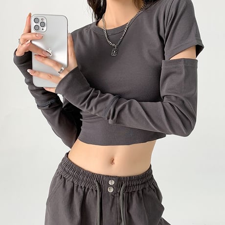 カットアウト Tシャツ クロップド丈 クルーネック ロンT トップス ショート丈 スリムフィット シンプル 長袖 ルーズ レトロ 大人可愛い ガーリー カジュアル DTCA-740310634830