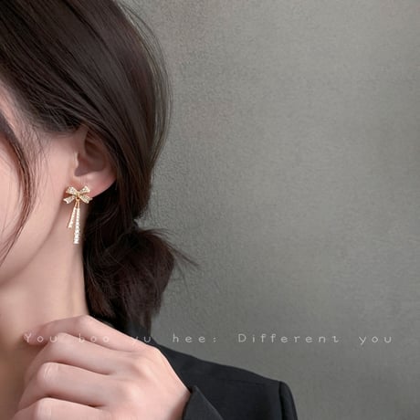 ピアス 両耳用 リボン ドロップピアス CZ アクセサリー 合金 シルバー925 ジュエリー DTC-636637950656
