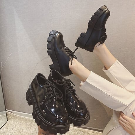 レースアップ 厚底シューズ グロス ＆ マット 韓国ファッション レディース ローファー 靴 厚底 歩きやすい 美脚 ラウンドトゥ (DTC-601263186091)