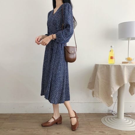 レディース ロングワンピース 長袖 ドット柄 レトロ風 フェミニン Vネック 韓国ファッション オルチャン (DCT-577551628325)