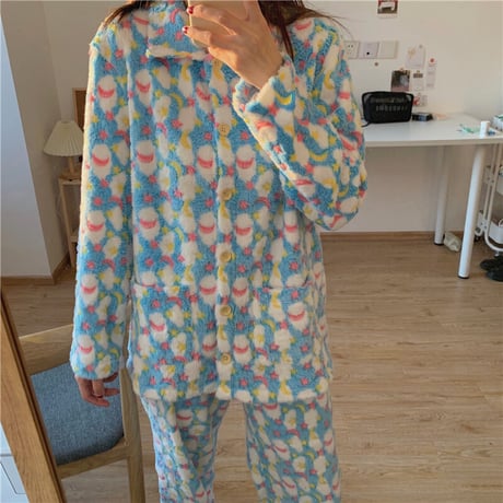【ルームウェア】 選べる2タイプ パジャマ セットアップ トップス + パンツ フロントボタン フリース 長袖 上下セット 長袖 韓国ファッション レディース ガーリー 633212166815