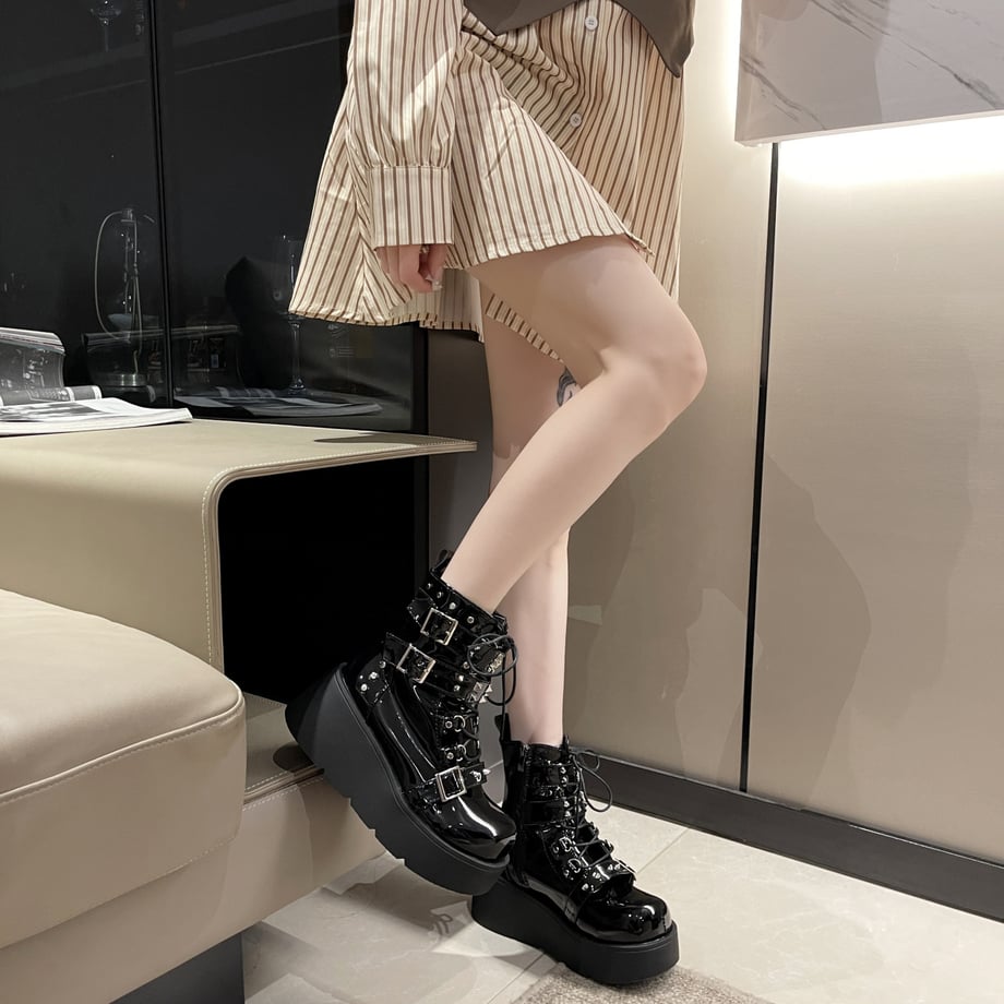 66e302f5b354bf0001c1c94e