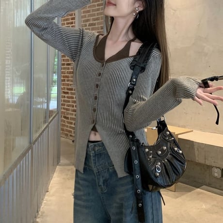フェイクレイヤード ニット トップス ホルターネック 前ボタン リブニット 配色 スリムフィット 長袖 レトロ 大人可愛い ガーリー DTCA-756917969617