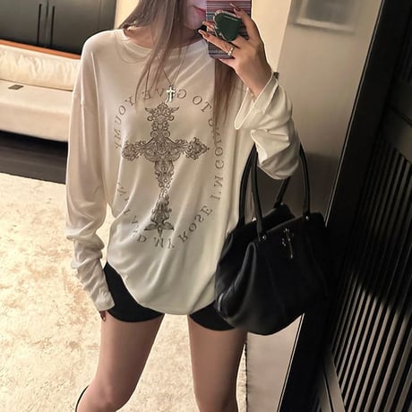 ロンT クロスプリント オーバーサイズ クルーネック ドロップショルダー tシャツ トップス カットソー ゆったり 長袖 レトロ 大人可愛い ガーリー カジュアル DTCA-828179763981