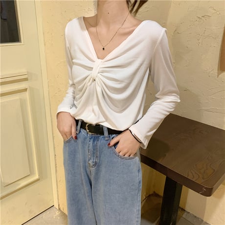 【トップス】 4カラー 長袖 ルーズ 韓国ファッション レディース Tシャツ Vネック 大人可愛い かわいい ガーリー 613845488299