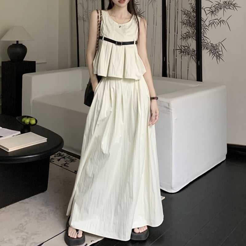 セットアップ ベルト付属 プリーツ ノースリーブ トップス ロング セットアップ ベルト付属 プリーツ ノースリーブ トップス ロング