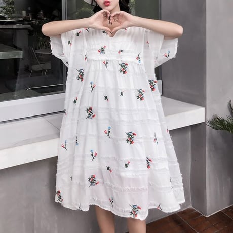レディース Vネック 花柄刺繍ロングワンピース ガーリー フレア マタニティー フレアスカート コットンリネン (DCT-591046797317)