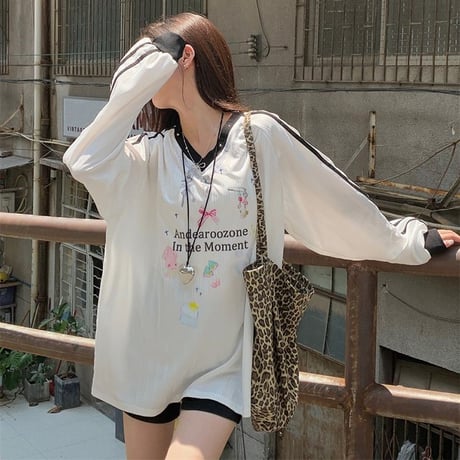 ユニフォーム風 Tシャツ サイドライン ロンt Vネック レタープリント トップス 長袖 オーバーサイズ レトロ 韓国ファッション レディース 大人可愛い ガーリー DTC-822863066109