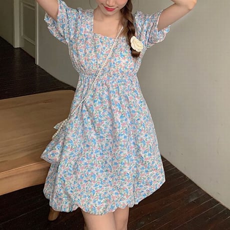 花柄 ワンピース スクエアネック ハイウエスト パフ袖 薄手 半袖 大人可愛い ガーリー フェミニン DTC-642548167490