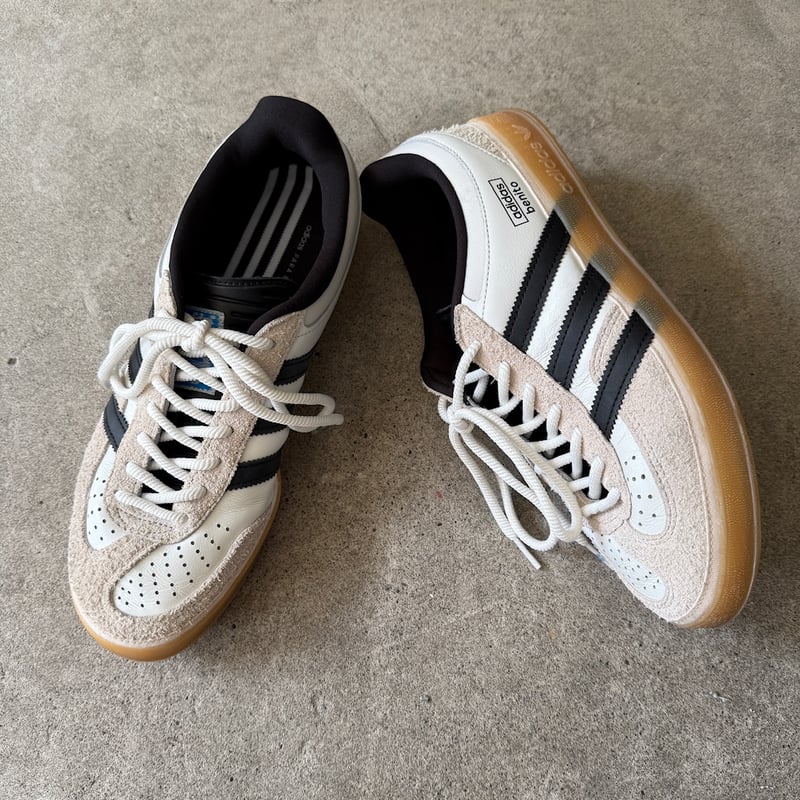 新品未使用　adidas BAD BUNNY GAZELLE 白黒　28cm ADIDAS BAD BUNNY GAZELLE INDOOR 28cm | MONOURI