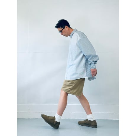 STUMPSTAMP STRETCH EASY SHORTS "BEIGE"