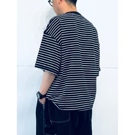 STUMPSTAMP BORDER WIDE T-SHIRT "BLACK”