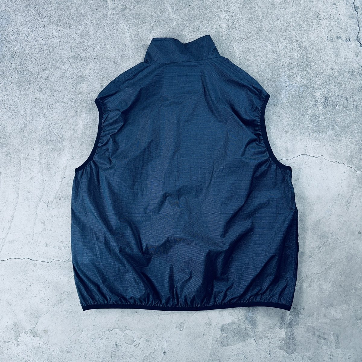 STUMPSTAMP UL PULLOVER VEST | MONOURI