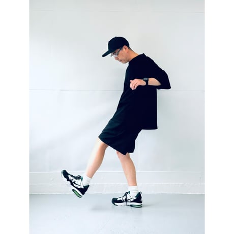 STUMPSTAMP WIDE T-SHIRT "BLACK”