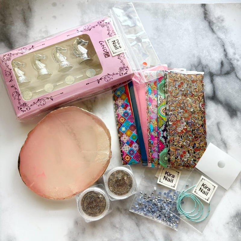 OUTLET】ネイル用品まとめ売りF A-102 | Kira Nail