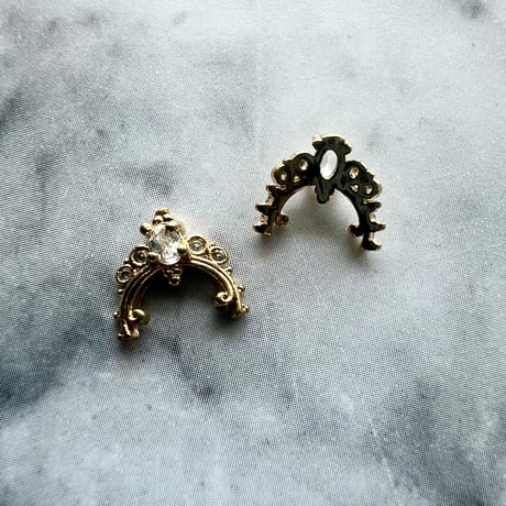 【OUTLET】ネイルゴールドパーツ４個セット　A-24