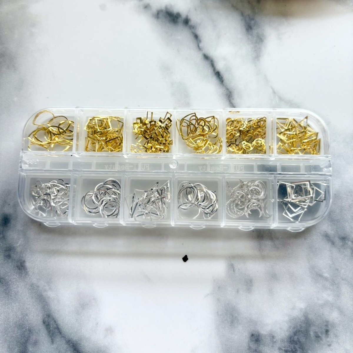 お得！ネイル用品まとめ売り！ OUTLET】ネイル用品まとめ売りH A-104 | Kira Nail