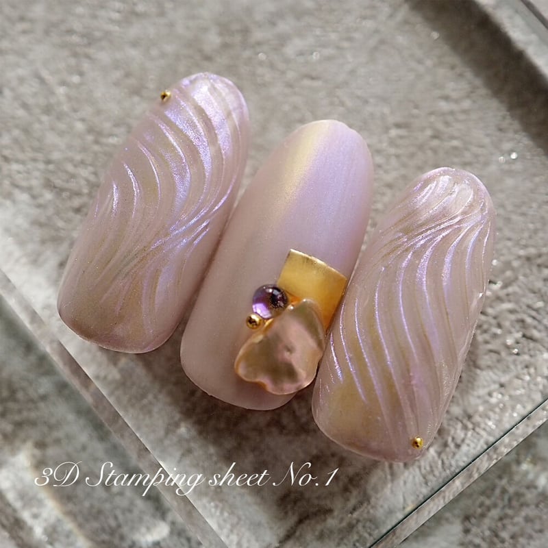 ☆kiki_nail☆ 🌈 #オフラインラブ の @33___chan ちゃんnailが人気みたい