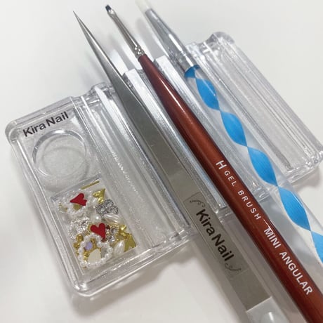 【在庫限り★300円】KiraNail 多機能筆置き