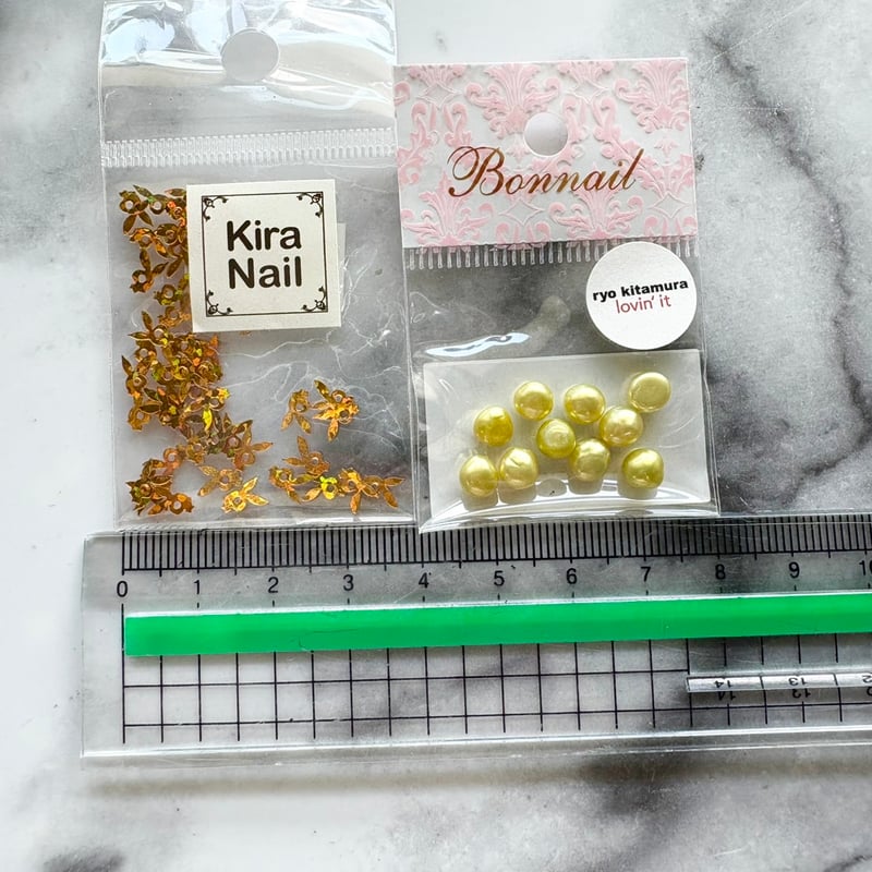ネイルパーツ sold out Amazon.co.jp: ネイル ラインストーン 小さい カラー ストーン