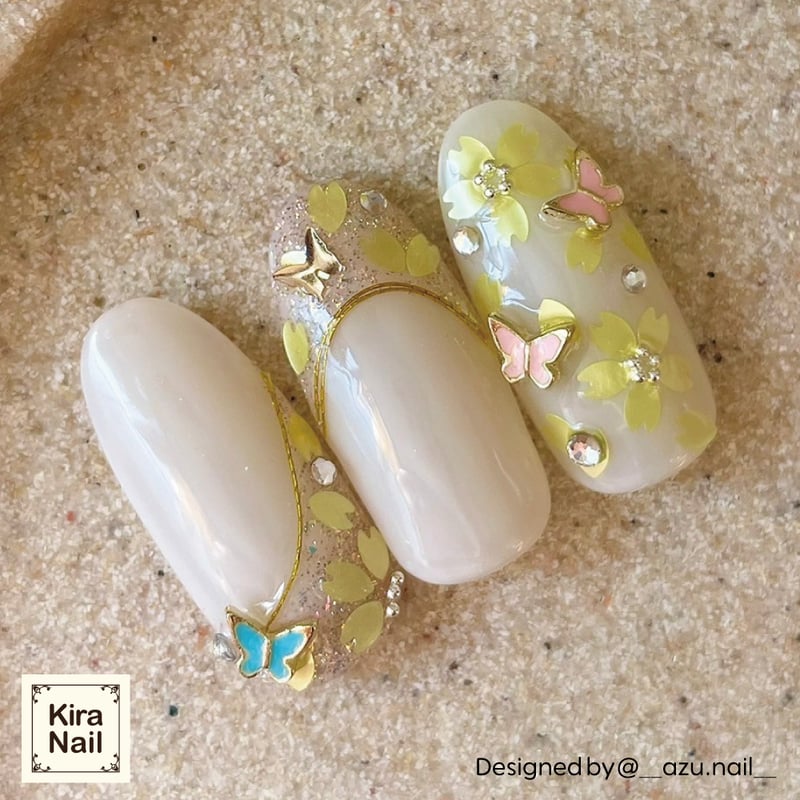 2/1発売☆新色】KiraNail HOLOGRAM 花びら ケース入 | Kira Nail