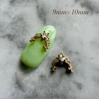 【OUTLET】ネイルゴールドパーツ４個セット　A-24