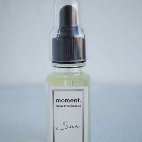 丸山美咲プロデュース moment.  ハンドトリートメントオイル sun 10mL