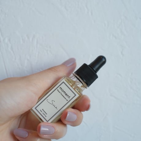 丸山美咲プロデュース moment.  ハンドトリートメントオイル sun 10mL
