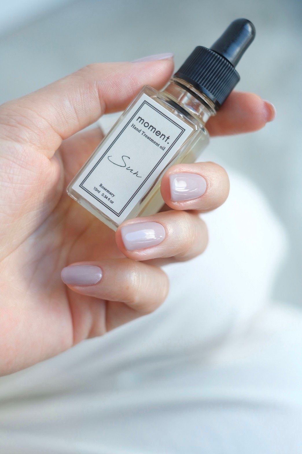 丸山美咲プロデュース moment. ハンドトリートメントオイル sun 10mL