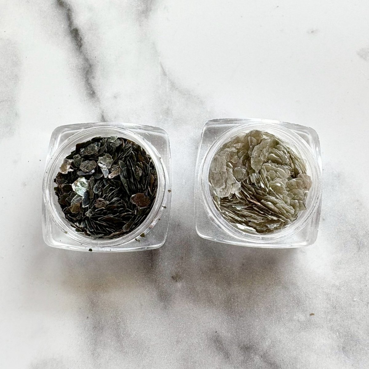 OUTLET】ネイル用品まとめ売りG A-103 | Kira Nail