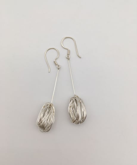 シルバーワイヤーピアス