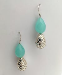 ブルークォーツのピアス