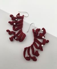 ハウライトのクロッシェピアス