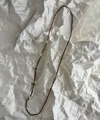 ヘマタイトのロングネックレス