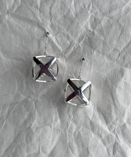 シルバーデザインピアス