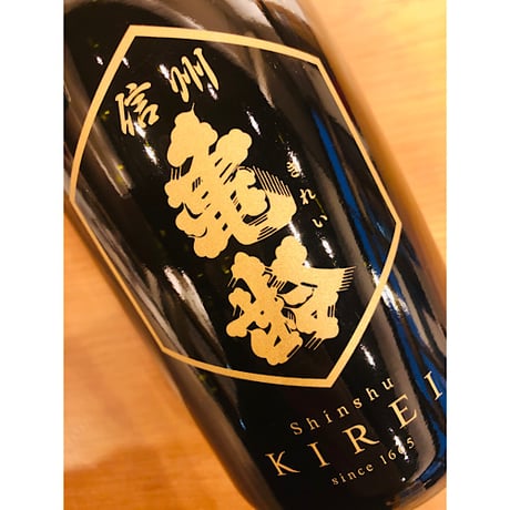 信州亀齢プレミアムゴールド&化粧箱付き　720ml